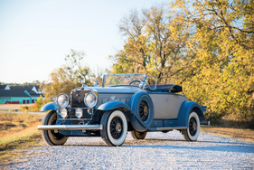 Cadillac V-16 Roadster by Fleetwood (1930) - als Lot 230 an der RM/Sotheby's Arizona Versteigerung 2017 angeboten