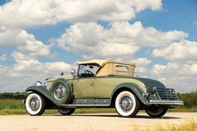 Cadillac V-16 Roadster by Fleetwood (1930) - angeboten als Lot 397 an der RM/Sotheby's Versteigerung in Hershey am 11./12. Oktober 2018