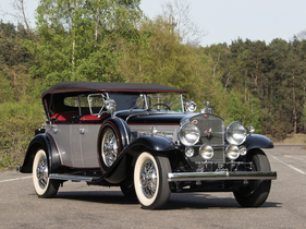 Cadillac V-16 Sport Phaeton Fleetwood (1930) - als Lot 130 an der RM/Sotheby's Versteigerung von Monterey am 19./20. August 2016