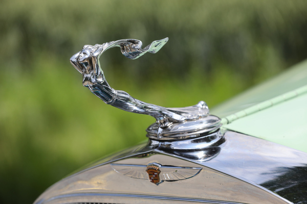 Cadillac V8 (1933) - Kühlerfigur - Old Wheels Biel-Bienne 2025