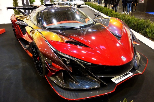 Carbon überall am Apollo IE - Essen Motor Show 2022