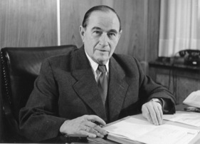 Vereint viele Funktionen in seiner Person: Firmen-Patron sowie Schöpfer und Namensgeber der Isabella, Carl F. W. Borgward