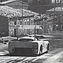 Chaparral 2F (1967) – Dorfeinfahrt bei der Targa Florio (© Archiv Gerhard Schütz, 1967) Chaparral 2F (1967) – Dorfeinfahrt bei der Targa Florio (© Archiv Gerhard Schütz, 1967)