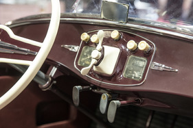 Chausson CHS (1942) - Blick ins Innere des Prototyps - Rétromobile Paris 2017