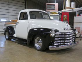 Chevrolet 3100 Pickup Custom (1949) - als Lot 318 an der RM/Sotheby's Online Only Open Roads Versteigerung vom 21. bis 29. April 2021