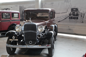 Chevrolet 6BA Conferderate Special (1932) - einst zwängte er sich durch Schneemauern - Ausstellung "Gotthard" im Pantheon 2016