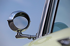 Bild: Chevrolet Bel Air (1956) - Der Scheinwerfer ist gleichzeitig ein Rückspiegel