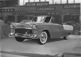 Chevrolet Bel Air Convertible (1955) - mit fast viereckigem Kühlergrill - Genfer Automobilsalon 1955