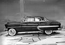 Chevrolet Bel Air Coupé (1954) - zweitürig und trotzdem grossgewachsen - Genfer Automobilsalon 1954