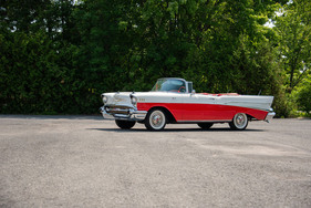 Chevrolet Bel Air Fuel Injected Convertible (1957) - Lot 226 an der RM/Sotheby's Hershey Versteigerung vom 4./5. Oktober 2023