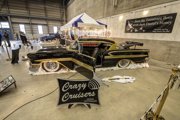 Chevrolet Bel Air Sport Coupe (1958) – am Stand der Crazy Cruisers Geneva – Swiss RetroMecanika 2023