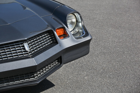 Chevrolet Camaro "Berlinetta" (1981) - moderne Frontgestaltung, Stossfänger in Wagenfarbe