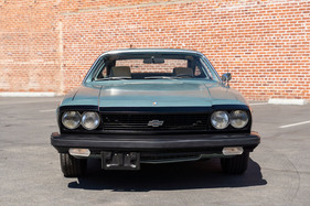 Chevrolet Camaro 'Europo Hurst' by Frua (1976) - Weiteres Erkennungsmerkmal für das Frua Coupé sind die Doppelscheinwerfer vorne mit schwarzer Umrandung Chevrolet Camaro 'Europo Hurst' by Frua (1976) - Weiteres Erkennungsmerkmal für das Frua Coupé sind die Doppelscheinwerfer vorne mit schwarzer Umrandung