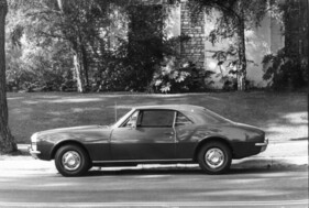 Chevrolet Camaro SS 350 (1967) - Coupé mit rund 350 SAE-PS