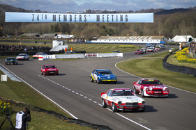 Chevrolet Camaro Z28 (1974) - in Führung beim zweiten Lauf um die Gerry Marshall Trophy