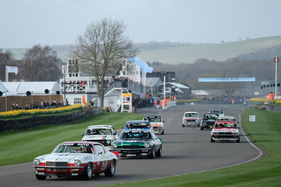 Bild Chevrolet Camaro Z28 (SIMONIZ) (1974) - Gerry Marshall Trophy (Group 1 Saloon Cars) - Goodwood Members' Meeting 2017