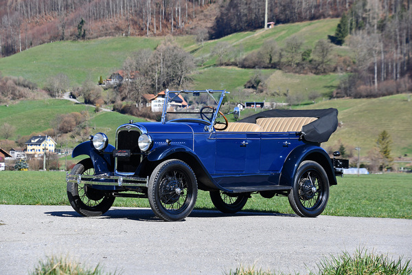 Bild: Chevrolet Capitol 4-Door Tourer (1927) - Lot 136 an der Versteigerung der Oldtimer Galerie Toffen am 23. März 2024