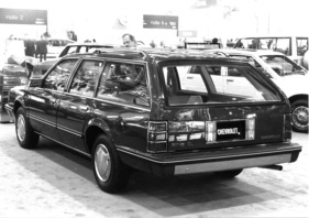 Chevrolet Celebrity - Frontantrieb, 2,8-Liter-V6 - am Genfer Automobilsalon 1984