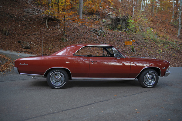 Bild: Chevrolet Chevelle SS396 (1966) - als Lot 109 angeboten an der Versteigerung Oldtimer Galerie Toffen in Gstaad vom 29. Dezember 2021