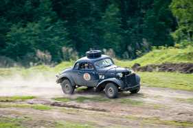 Chevrolet Copue (1938) - Tag 17 - Tyumen - Ekaterinberg - Rallye Peking-Paris 2016