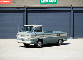Chevrolet Corvair 95 Loadside Pickup (1962) - als Lot 203 angeboten an der RM/Sotheby's Hershey Versteigerung vom 5./6. Oktober 2022
