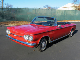 Chevrolet Corvair Monza 900 Convertible (1964) - als Lot 276 an der RM/Sotheby's Online Only Open Roads Versteigerung vom 21. bis 29. April 2021