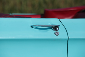 Chevrolet Corvair Monza Convertible (1962) - Türgriff