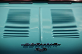 Chevrolet Corvair Monza Convertible (1962) - der Motor wird durch die obenliegenden Kühlrippen beatmet