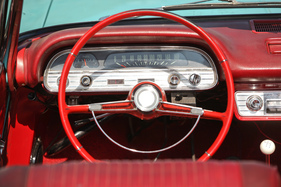 Chevrolet Corvair Monza Convertible (1962) - ein Bandtacho im frühen Corvair