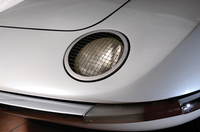 Chevrolet Corvair Testudo Bertone (1963) - die nicht klappbaren Klappscheinwerfer