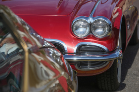 Chevrolet Corvette (1960) - Doppelscheinwerfer gegen Ende der Bauzeit der C1 - Albisgütli Classic Cars & Bikes August 2022