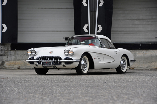 Chevrolet Corvette (1960) - as lot 33 at the Swiss Classic World auction of the Oldtimer Gallery on June 1, 2024
