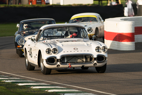 Chevrolet Corvette (1961) – "Moss Trophy" für geschlossene GT-Sportwagen von 1958 bis 1962