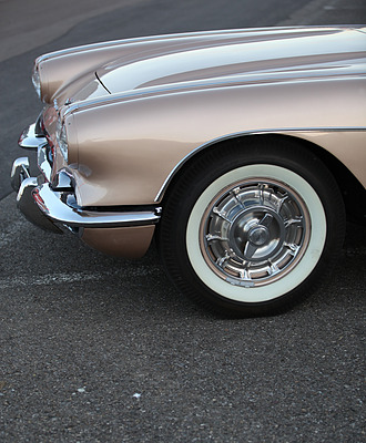 Chevrolet Corvette (1961) - viel Chrom und Zierart