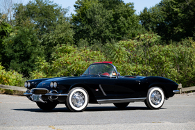 Chevrolet Corvette (1962) - als Lot 375 angeboten an der RM/Sotheby's Hershey Versteigerung vom 5./6. Oktober 2022