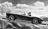 Chevrolet Corvette (1962) - die 62-er-C1 Corvette hat neu einen schwarzen Kühlergrill und angepasste Flanken, sieben Farben sind verfügbar