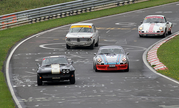 Chevrolet Corvette (1965) - breit gefächertes Fahrzeugfeld am AVD Historic Marathon 2011