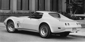 Chevrolet Corvette (1974) - auf der Flanke sieht man den Stingray-Schriftzug