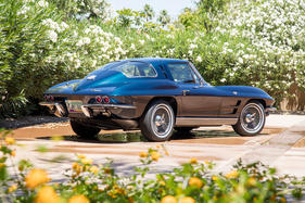 Chevrolet Corvette 327/300HP Coupe (1962) - als Lot 088 an der Versteigerung von Bonhams in Quail Lodge am 18. August 2017