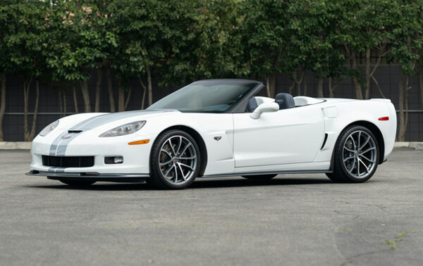 Chevrolet Corvette 427 60th Anniversary Convertible (2013) wird als Lot 034 versteigert an der Gooding "Geared Online May" Auktion vom 3. bis 7. Mai 2021