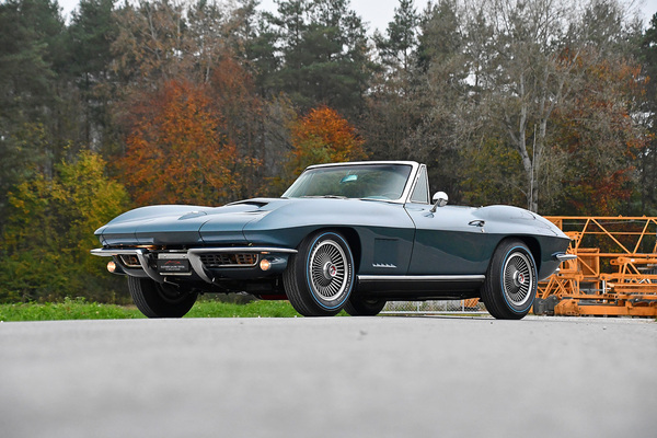 Bild: Chevrolet Corvette 427 Sting Ray Convertible (1967) - 1967 Chevrolet Corvette C2 427 Sting Ray Convertible - als Lot 110 an der Oldtimer Galerie Toffen Versteigerung von Gstaad am 29. Dezember 2024