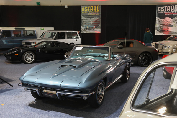 Chevrolet Corvette 427 Sting Ray Convertible (1967) - Lot 110 an der Oldtimer Galerie Toffen Versteigerung von Gstaad am 29. Dezember 2024