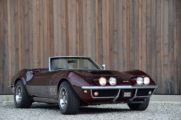 Chevrolet Corvette 427 Tri-Power Convertible (1968) - gemeldet als Lot 101 an der Versteigerung der Oldtimer Galerie in Toffen am 30. März 2019