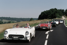 Chevrolet Corvette C1 (1953) - die frühe Sechszylinder-Corvette führt fünf Generationen an (C1-C5)