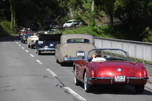 Chevrolet Corvette C1 (1957) - von Kägiswil nach Kerns muss auch die schnelle Corvette anstehen - Oldtimer in Obwalden (O-iO) 2019