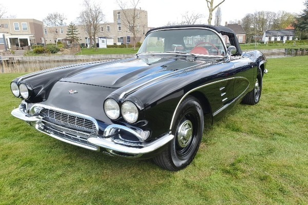 Bild: Chevrolet Corvette C1 (1961) - wird an der "Exclusive Oldtimer" Auktion bis am 9. Mai 2021 von Catawiki versteigert