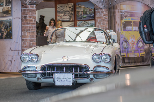 Chevrolet Corvette C1 Convertible V8 - angeboten durch Bockemühl Classic Cars zu EUR 95'000 - Motorworld Classics Bodensee 2018