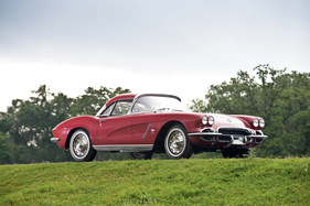 Chevrolet Corvette C1 FI Convertible (1962) - angeboten an der RM Versteigerung der Charlie Thomas Collection vom 20. Oktober 2012