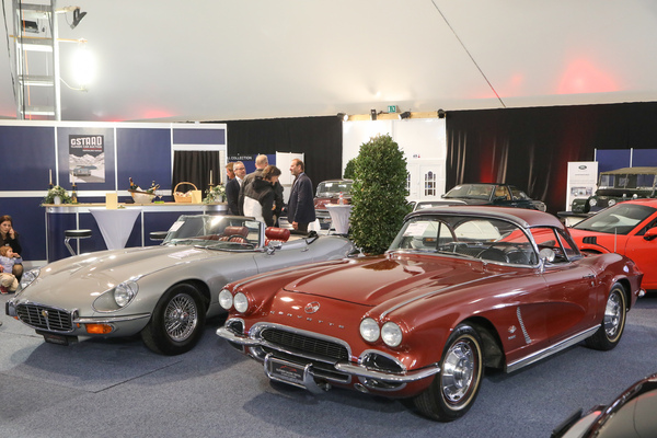 Chevrolet Corvette C1 Fuel Injection (1962) - als Lot 128 an der Versteigerung der Oldtimer Galerie in Gstaad am 29. Dezember 2022