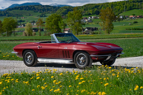 Chevrolet Corvette C2 427 Sting Ray Convertible (1966) - als 51 an der Swiss Classic World Versteigerung 2026 der Oldtimer Galerie